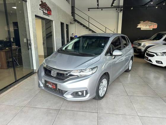 HONDA FIT 1.5 DX 16V FLEX 4P MANUAL HONDA FIT 1.5 DX 16V FLEX 4P MANUAL